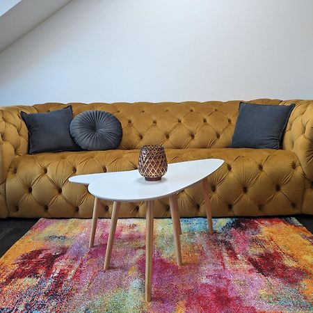 Ferienwohnung Am Stadtpark เคมนิตซ์ ภายนอก รูปภาพ